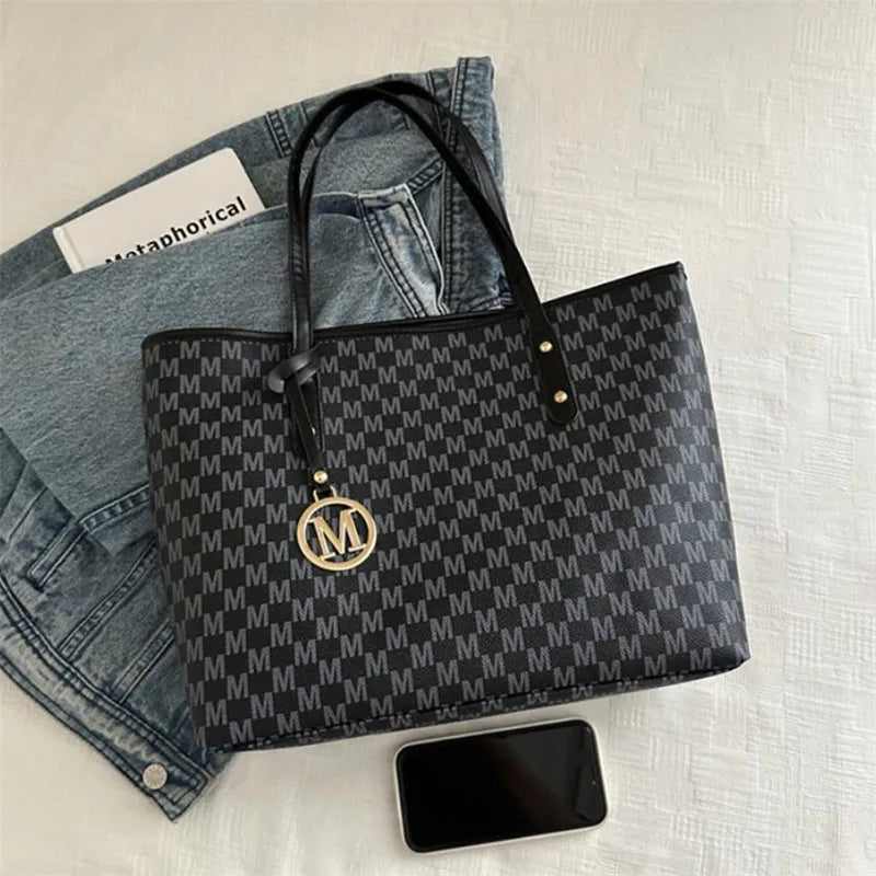 LYRA - 
Stylish Tote Bag, Vintage Handbag, Large Underarm Shoulder Bag for Women Suitable for Daily Use, Work, Outdoor, Travel, Shopping