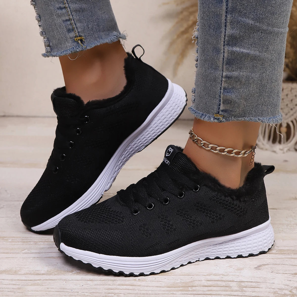 plushy - Winter fashion plush walking flats, sports shoes, women's casual shoes
