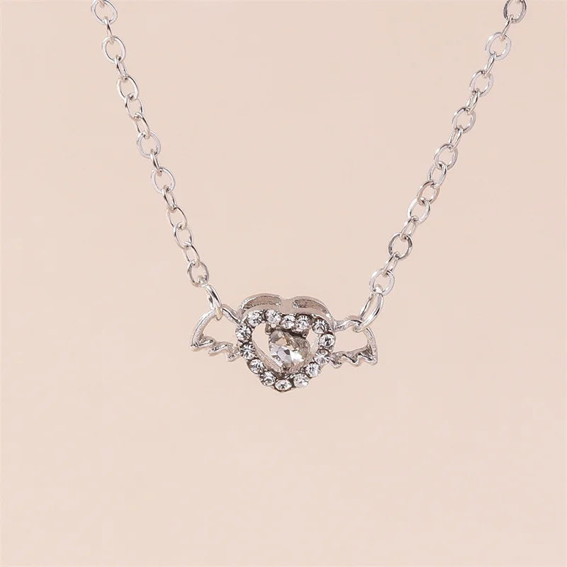 Aurivelle - Y2K Crystal Butterfly Heart Necklace Fashion Kpop Shiny Clavicle Chain Necklaces for Women Girls New Trend Party Gifts Jewelry