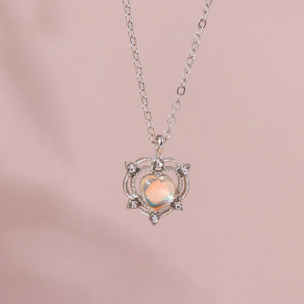 Aurivelle - Y2K Crystal Butterfly Heart Necklace Fashion Kpop Shiny Clavicle Chain Necklaces for Women Girls New Trend Party Gifts Jewelry