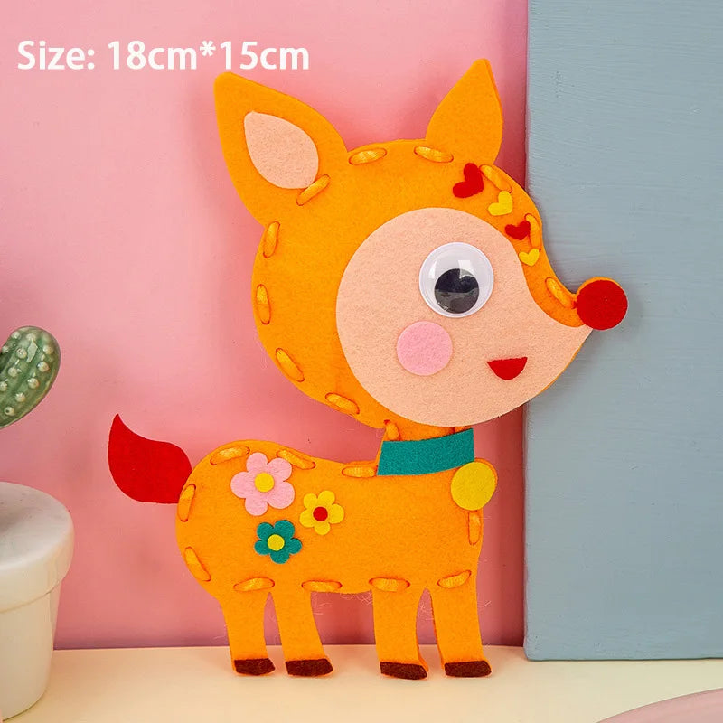 Sewing Kit for Beginner Kids Arts Crafts Cute Cartoon DIY Projects of Stuffed Animal Dolls Pendant Shoulder Bag Threaded Toys