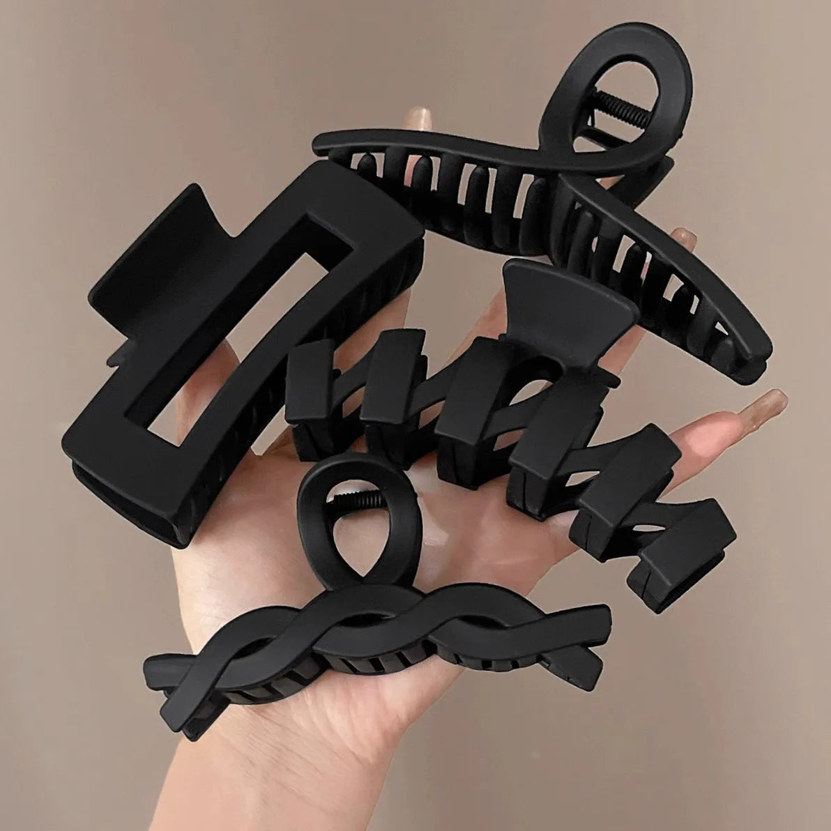 Clawra - Black Series big Hair Clip for women Simplicity Ponytail Clip Women Fashion Shark Clip Girl Hair Clamp